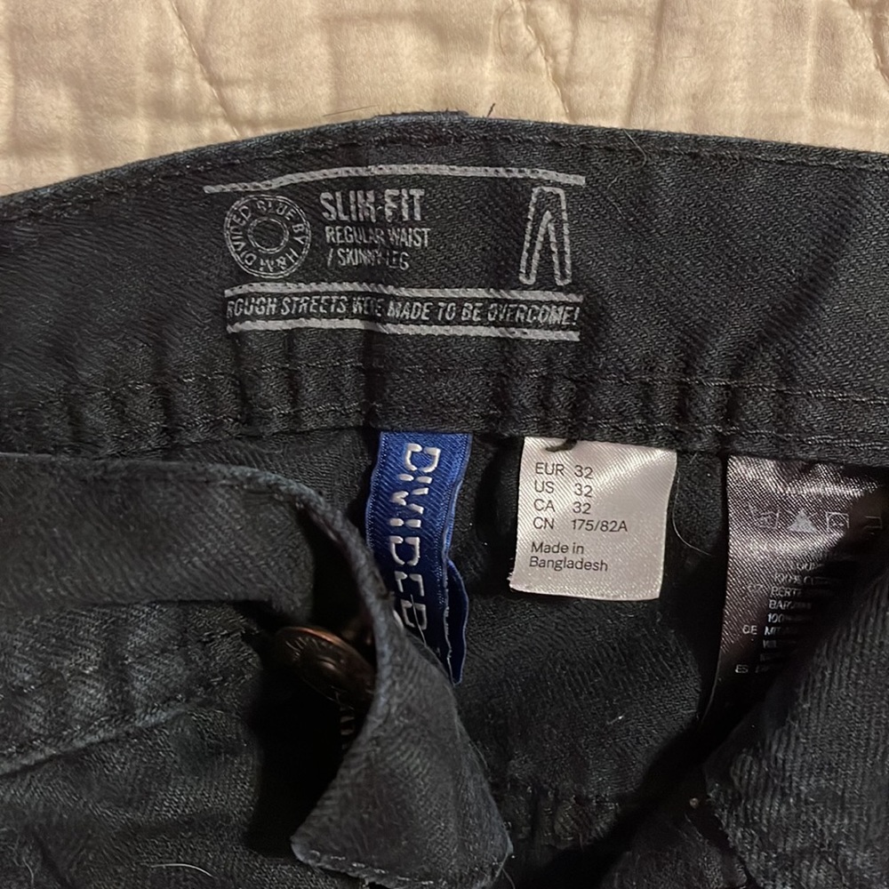 Black Jeans - Picture 2 of 2